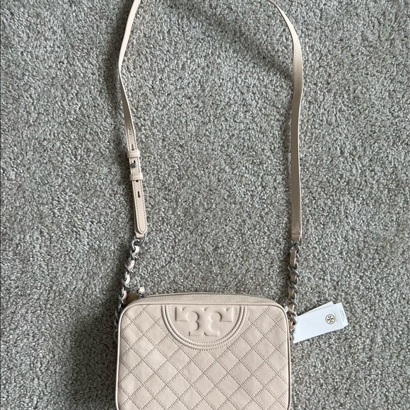 NWT Tory Burch Camera Bag - Picture 7 of 7